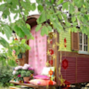 Meet your Posher, Muminah